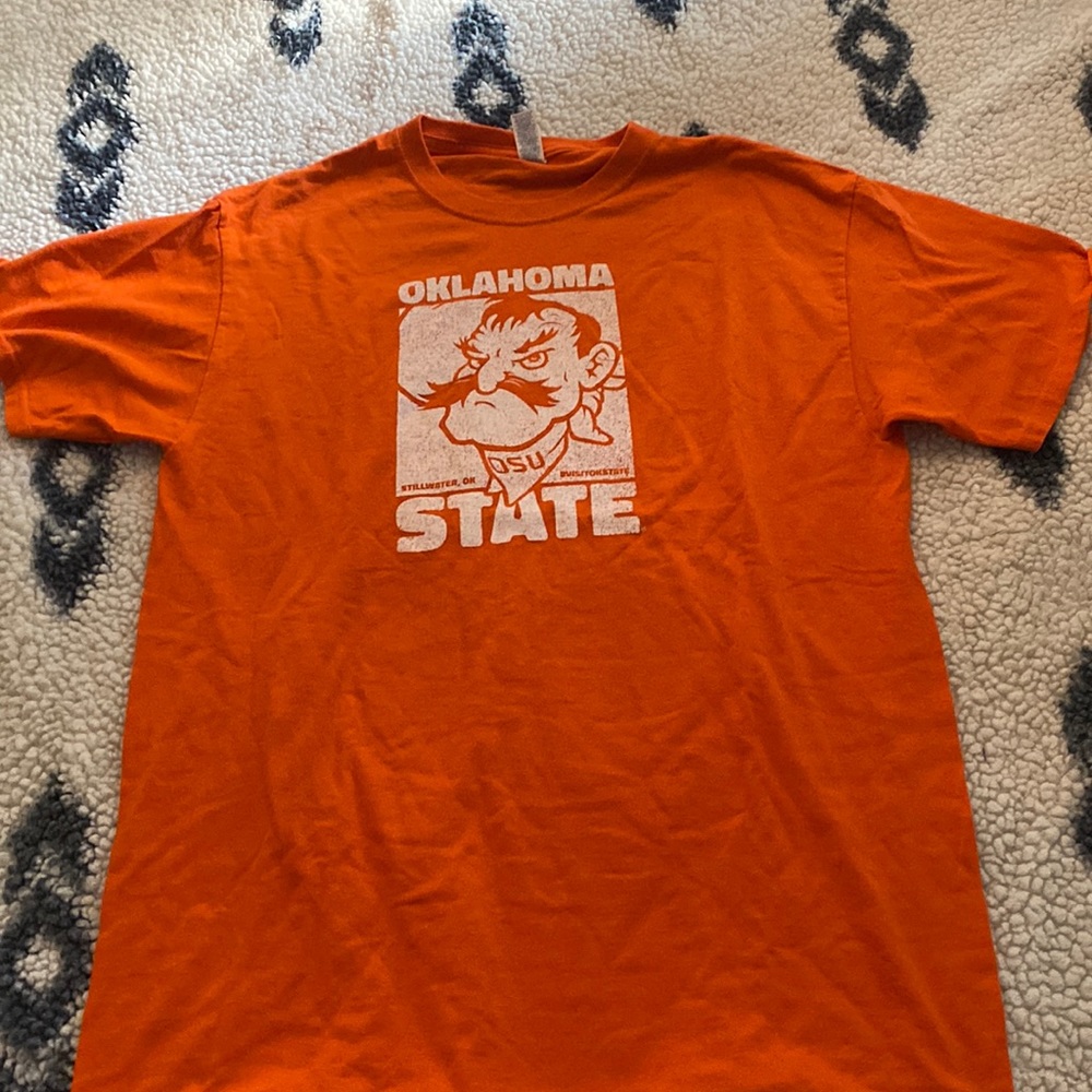 college t shirt
